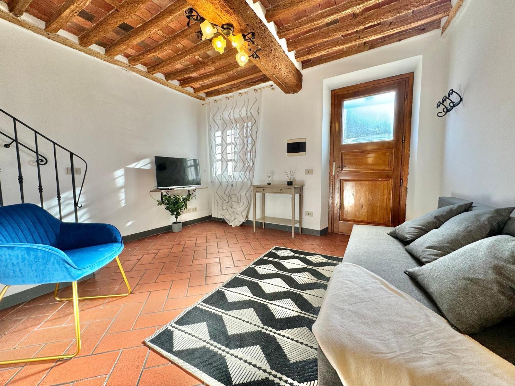 Fronte Mura Lucca - Parcheggio - Wifi Il Cortigiano Βίλα Εξωτερικό φωτογραφία